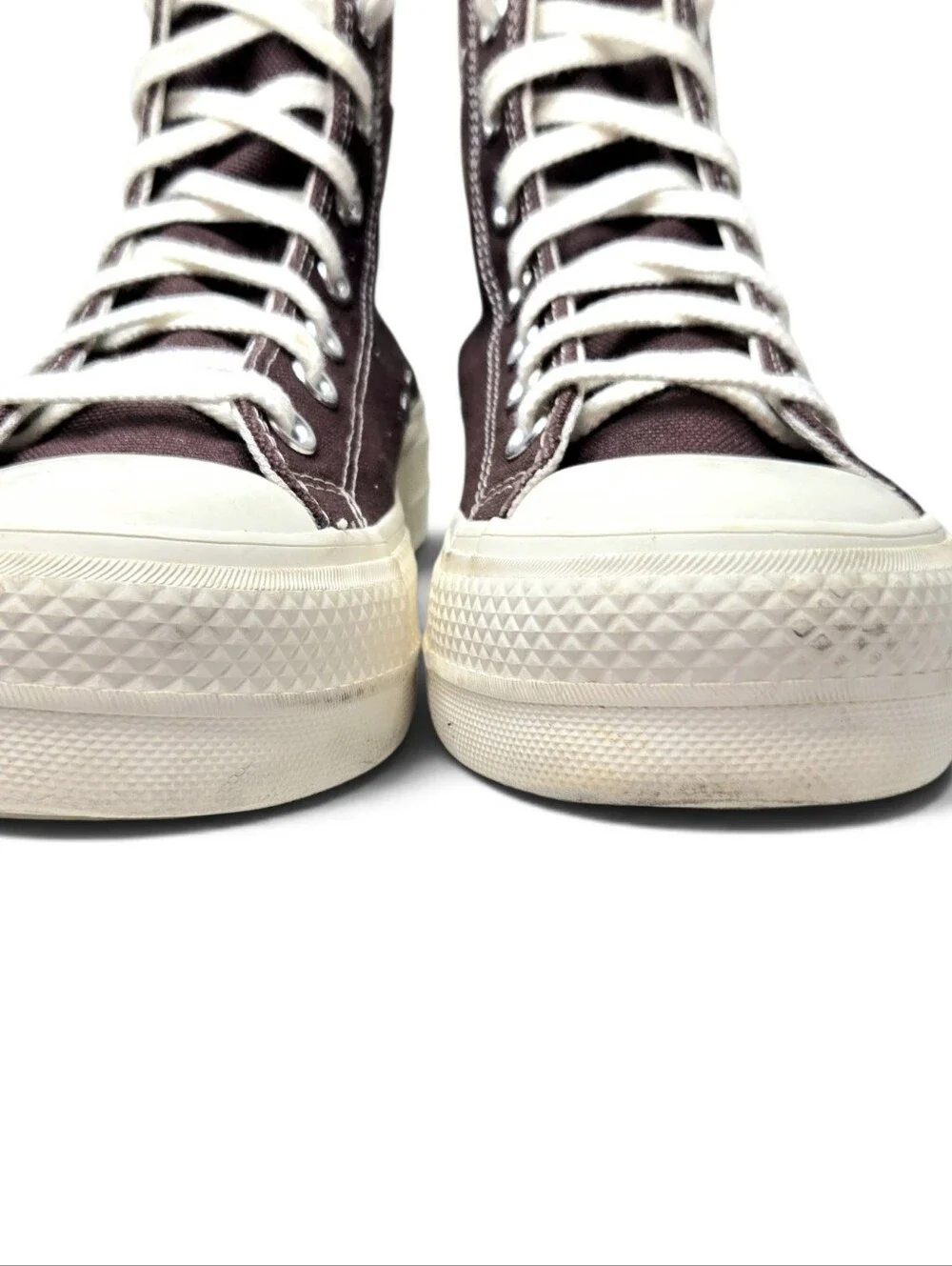 Converse Chuck Taylor, All Star Paisley Pop, Embroidered High Top Sneakers. 8